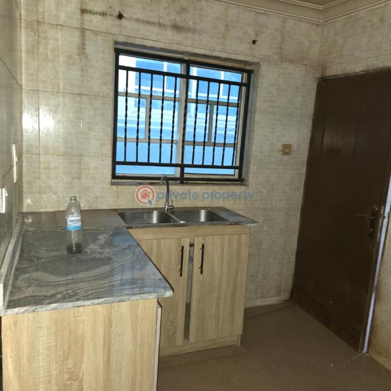 3 bedroom Block Of Flats For Rent Apata Ibadan Oyo - 4