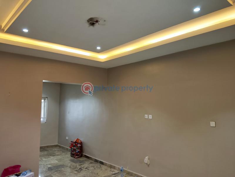 3 bedroom flat - 5 3 bedroom House For Rent Jahi Abuja Phase 2  - 5