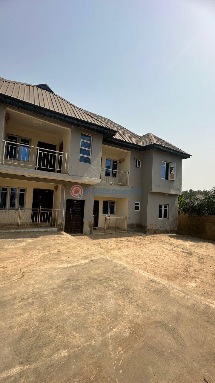 3 bedroom Block Of Flats For Rent Cigo Estate, Power Line Ariyibi, Apete Ibadan Oyo - 8