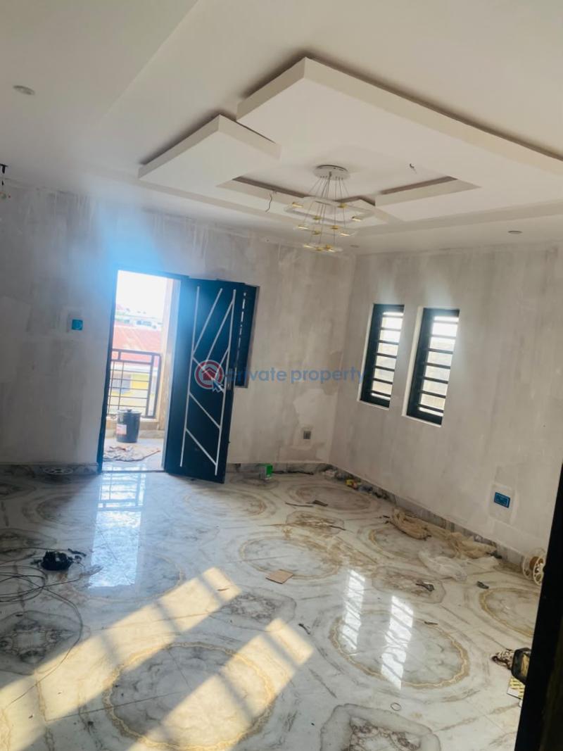 Flat & Apartment For Rent Ajeigbe, Ring Rd, Ibadan Ibadan Oyo - 1