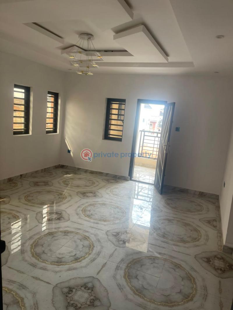 Flat & Apartment For Rent Ajeigbe, Ring Road, Ibadan. Ibadan Oyo - 1