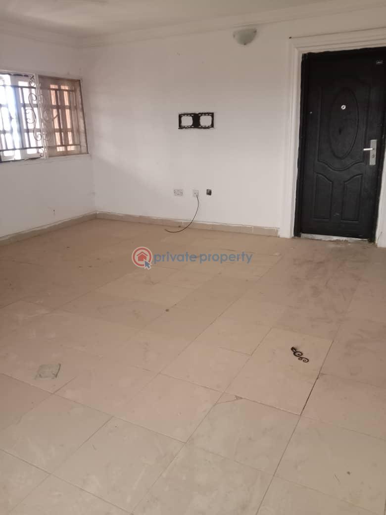 3 bedroom Block Of Flats For Rent Behind Alpha Grace Estate, Jericho