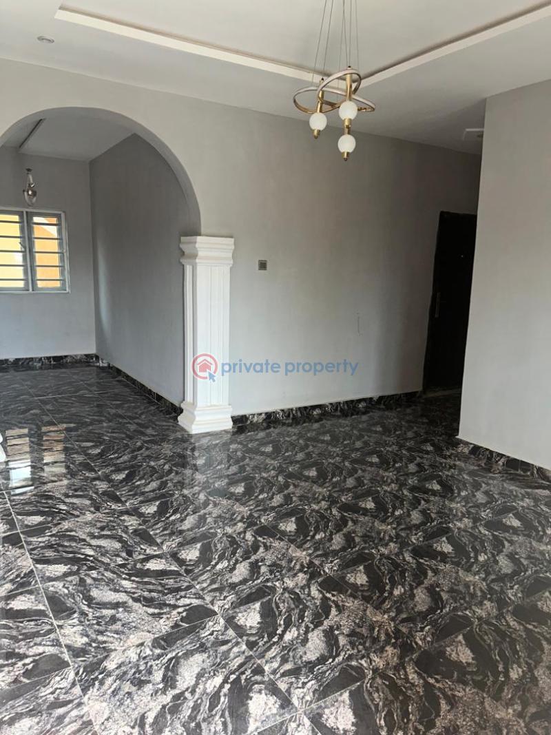 3 bedroom Block Of Flats For Rent Dove Estate, Elebu, Akala Express, Ibadan Akala Express Ibadan Oyo - 0