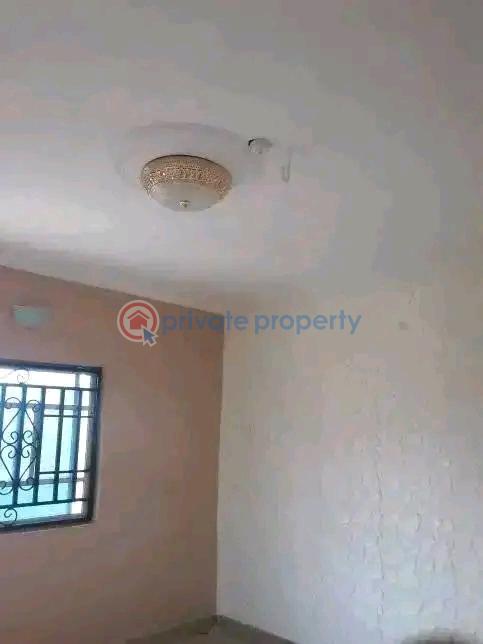 3 bedroom Shared Apartment For Rent Arapaja Odo Ona Kekere Akala Express Ibadan Oyo - 5