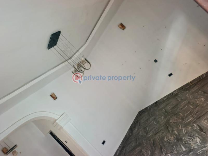 3 bedroom Block Of Flats For Rent Green View Estate, Kasumu, Tipper Garage, Akala Express, Ibadan Akala Express Ibadan Oyo - 0