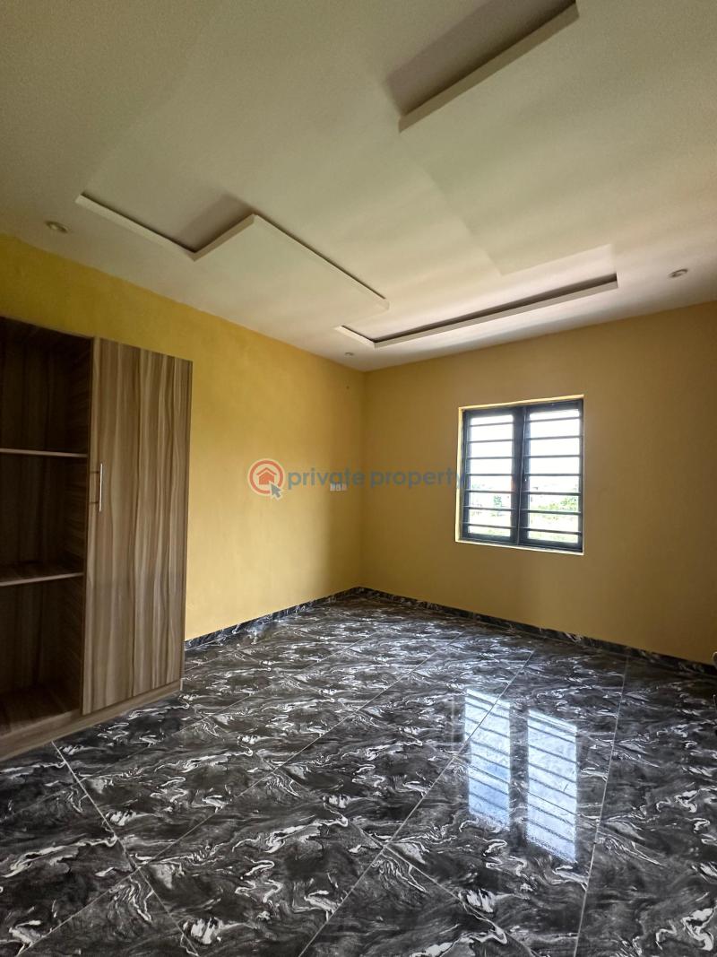 3 bedroom Block Of Flats For Rent Ateere, Tipper Garage, Akala Express, Ibadan Akala Express Ibadan Oyo - 11