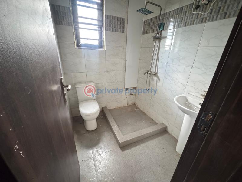 3 bedroom Block Of Flats For Sale Yabatech Staff Quarters Yaba Lagos - 20