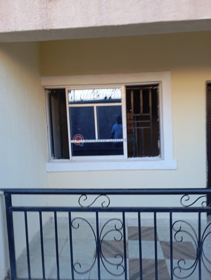 House For Rent Thinkers Corner Enugu Area  - 1