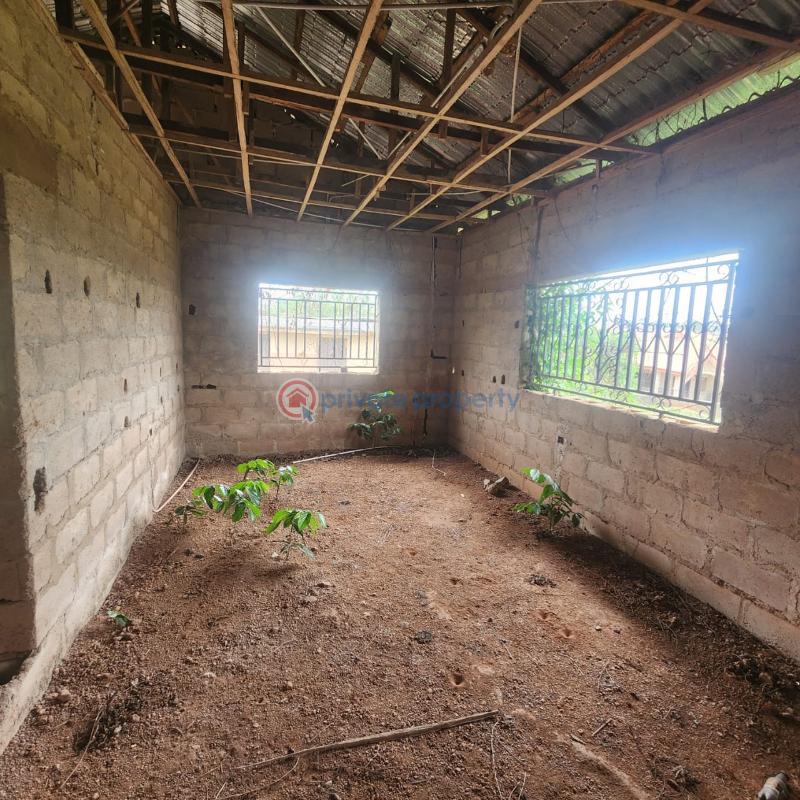 3 bedroom Flat & Apartment For Sale Along Ido, Beside Amotekun Office, Ologuneru Ibadan Eleyele Ibadan Oyo - 6