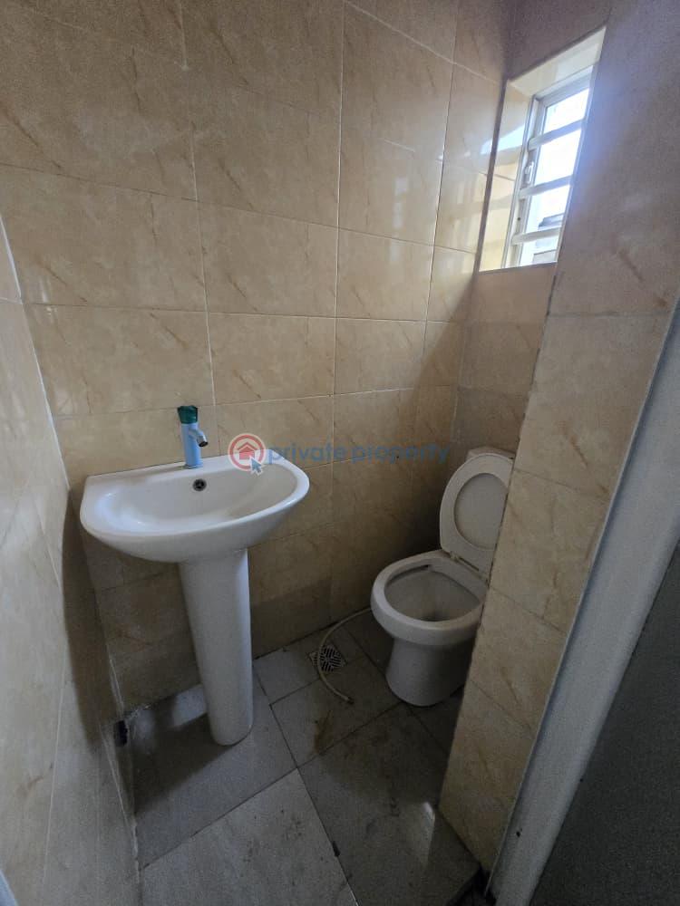 3 bedroom Flat & Apartment For Sale Okeira Ogba Lagos - 10