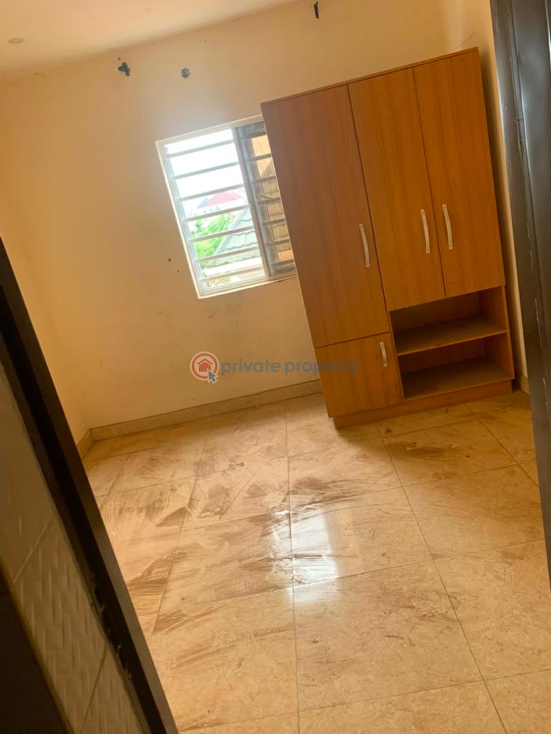 3 bedroom Block Of Flats For Rent Oke Ibukun, Elebu, Akala Express, Ibadan Akala Express Ibadan Oyo - 1