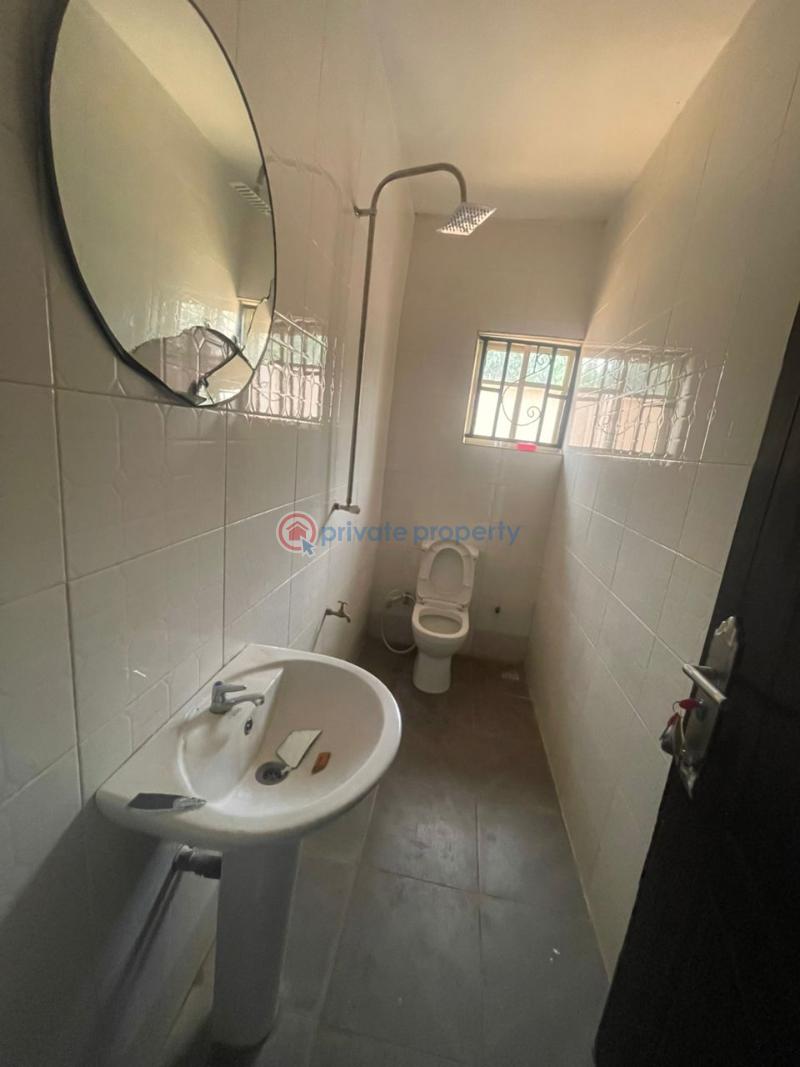 3 bedroom Block Of Flats For Rent Second Avians, Ayegun Oleyo, Akala Express, Ibadan Akala Express Ibadan Oyo - 26