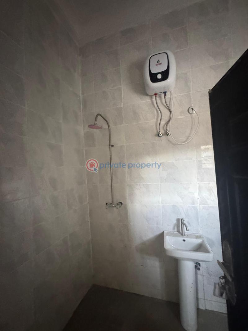 4 bedroom House For Sale Idu Abuja Phase 4  - 3
