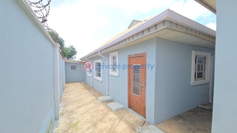 3 bedroom Block Of Flats For Rent Apata Ibadan Oyo - 10