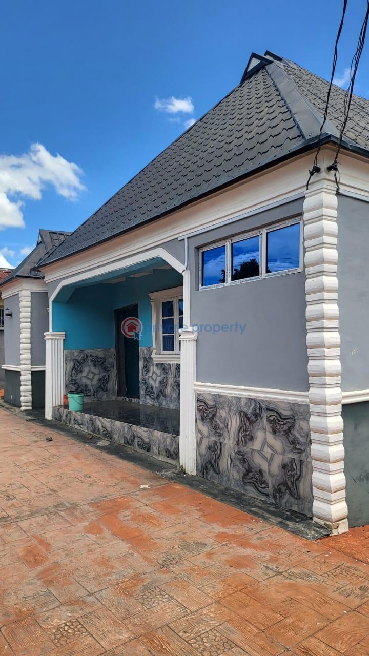 3 bedroom Block Of Flats For Rent Oladele Phase 2, Ile Tuntun, Idi Ishin Extension, Ibadan Idishin Ibadan Oyo - 0