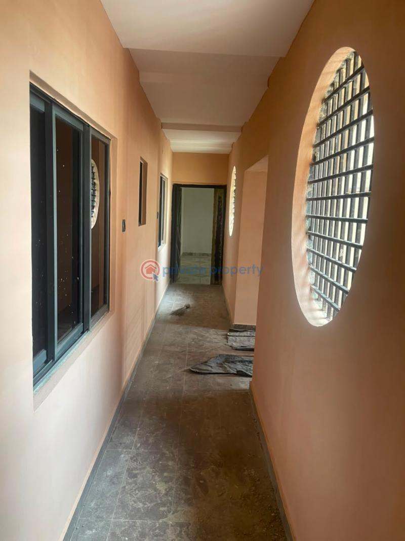 Flat & Apartment For Rent Ajeigbe, Ring Road, Ibadan. Ibadan Oyo - 7