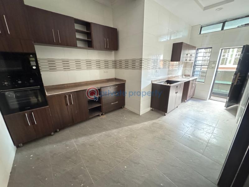 3 bedroom Block Of Flats For Sale Yabatech Staff Quarters Yaba Lagos - 2
