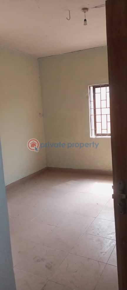 3 bedroom Flat & Apartment For Rent Jakande Estate Isolo Lagos - 12