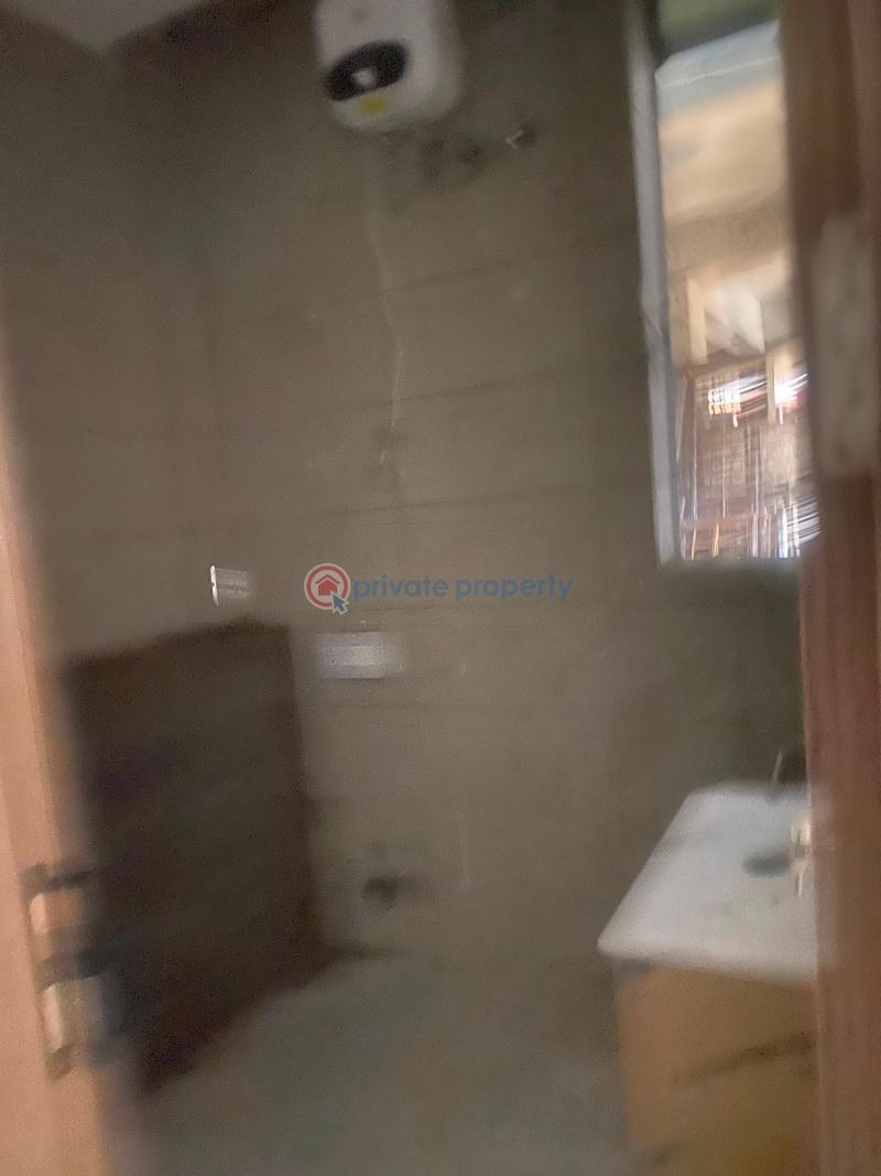 3 bedroom Block Of Flats For Sale 63, Oduduwa Crescent Ikeja Lagos - 10