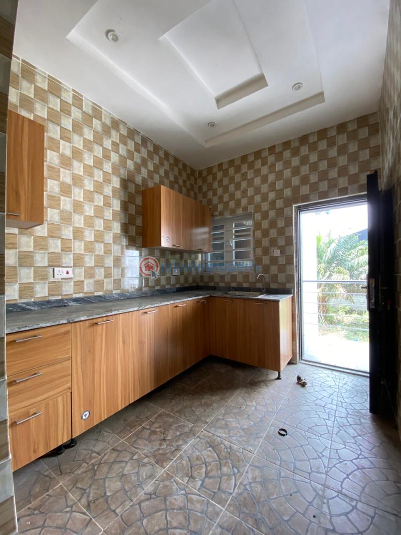 3 bedroom flat apartment (upstairs) for rent off madiba estate, new road, awoyaya - 11 3 bedroom Block Of Flats For Rent New Road Eputu Ibeju-Lekki Lagos - 11