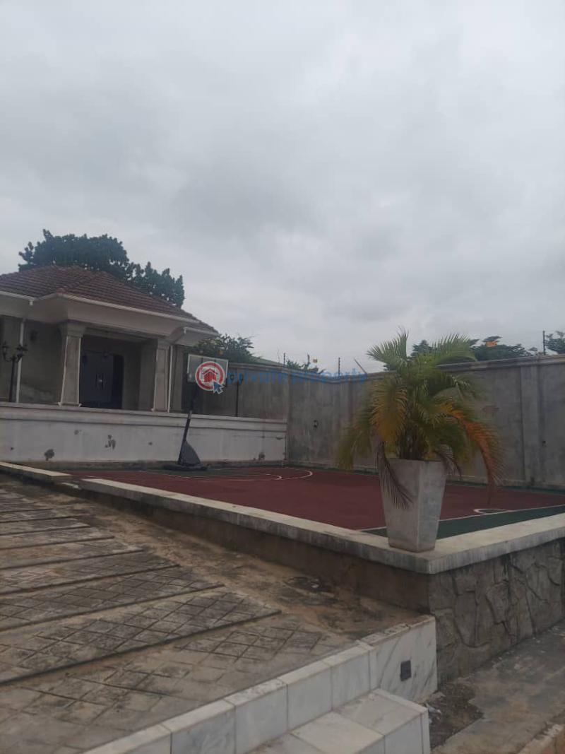 3 bedroom flat at cedar street, alalubosa gra - 4 3 bedroom Block Of Flats For Rent Cedar Street Alalubosa Gra Alalubosa Ibadan Oyo - 4
