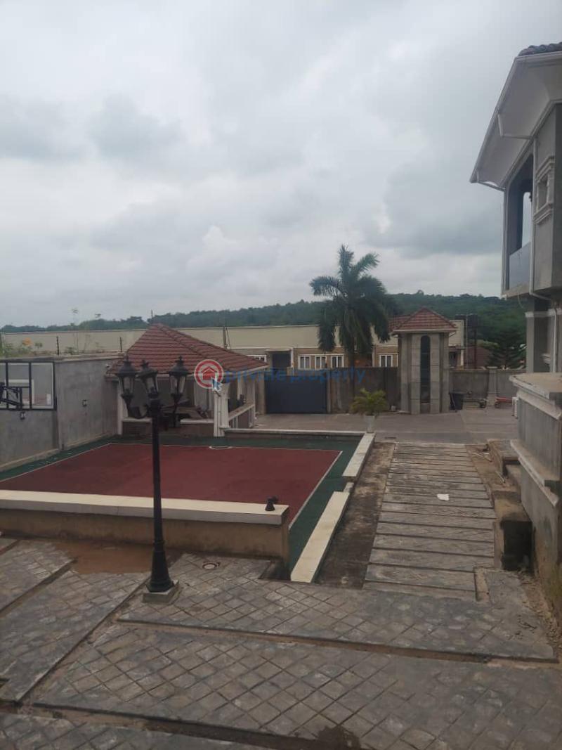3 bedroom Block Of Flats For Rent Cedar Street Alalubosa Gra Alalubosa Ibadan Oyo - 0