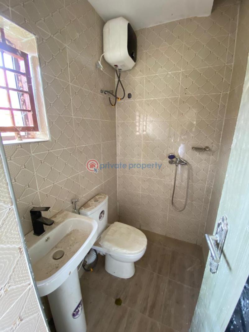 3 bedroom House For Sale Dakwo Abuja Phase 3  - 5