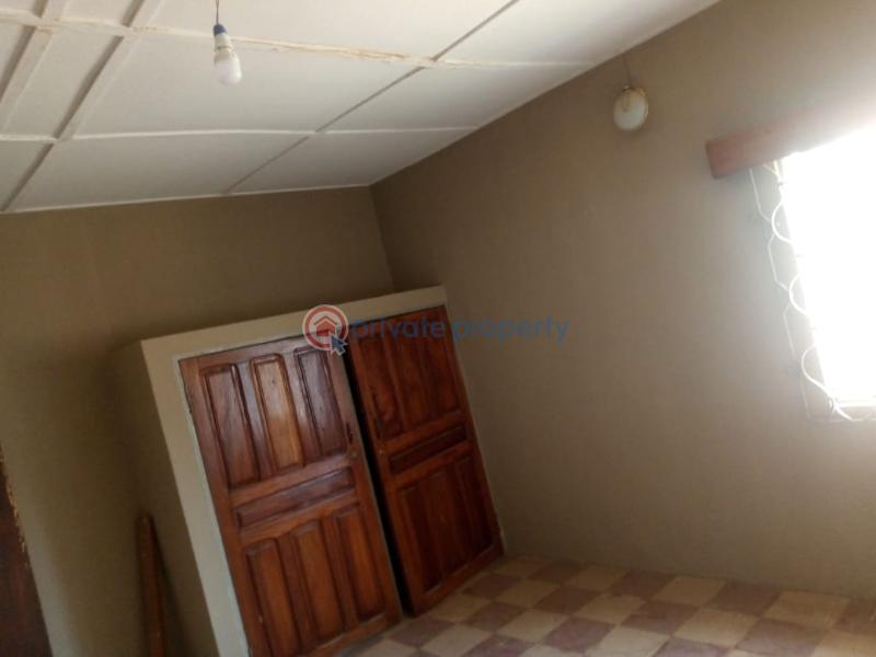 For rent 3 bedroom Flat & Apartment Oba Ile, Housing Estate Akure Ondo