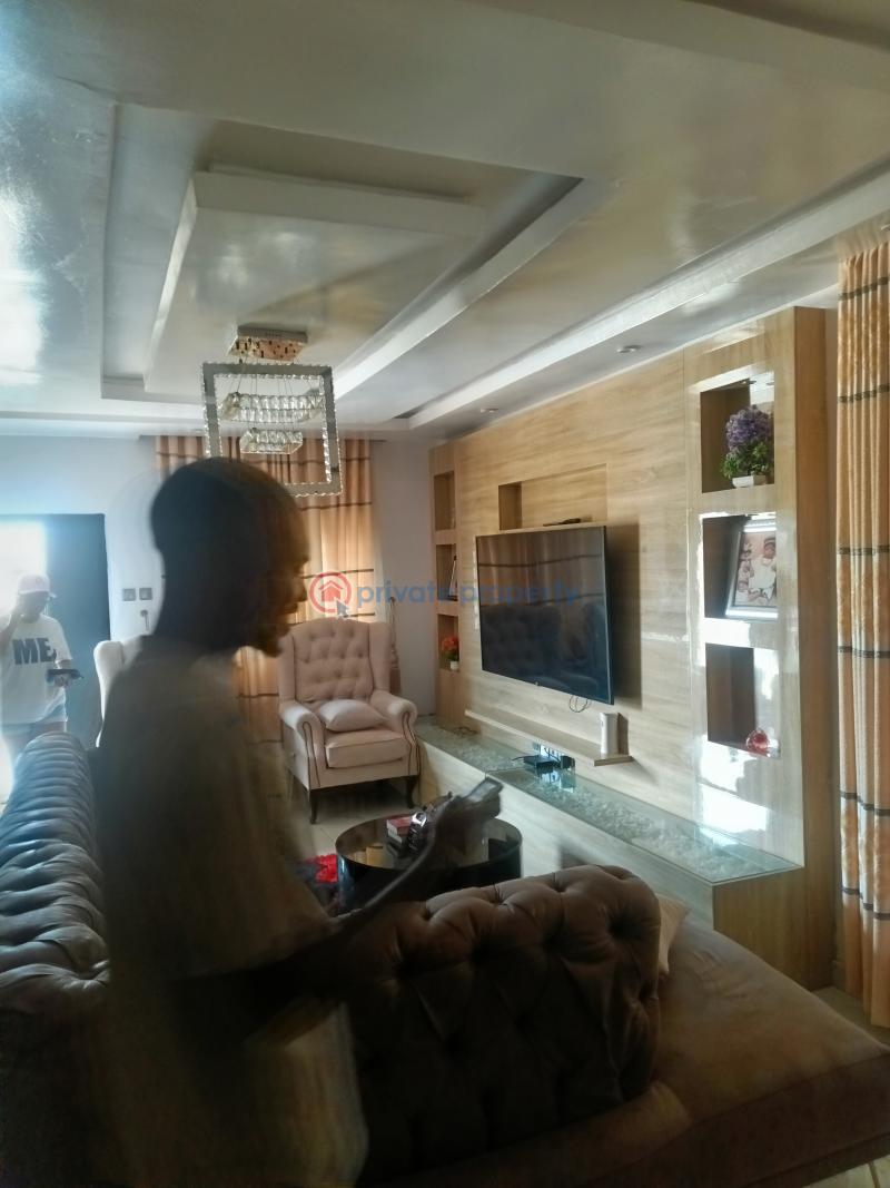 3 bedroom Bungalow For Sale Igbe Laara Ijede Ikorodu Lagos - 1