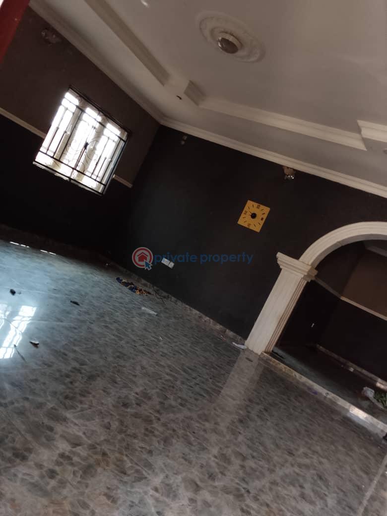 3 bedroom Block Of Flats For Rent Jiboye, Omi Apata Apata Ibadan Oyo - 9
