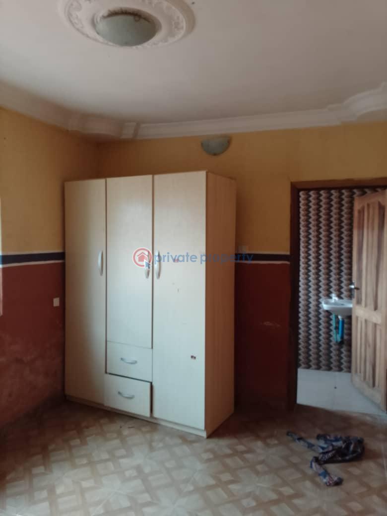 3 bedroom Block Of Flats For Rent Jiboye, Omi Apata Apata Ibadan Oyo - 3