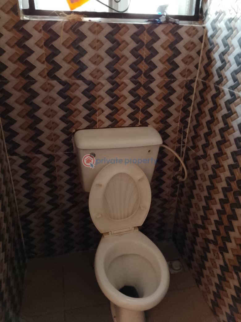 3 bedroom Block Of Flats For Rent Jiboye, Omi Apata Apata Ibadan Oyo - 2