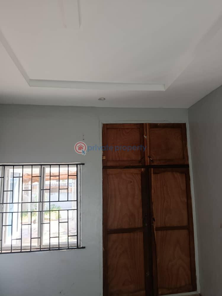 3 bedroom Block Of Flats For Rent Olodo Bank Ibadan Oyo - 2