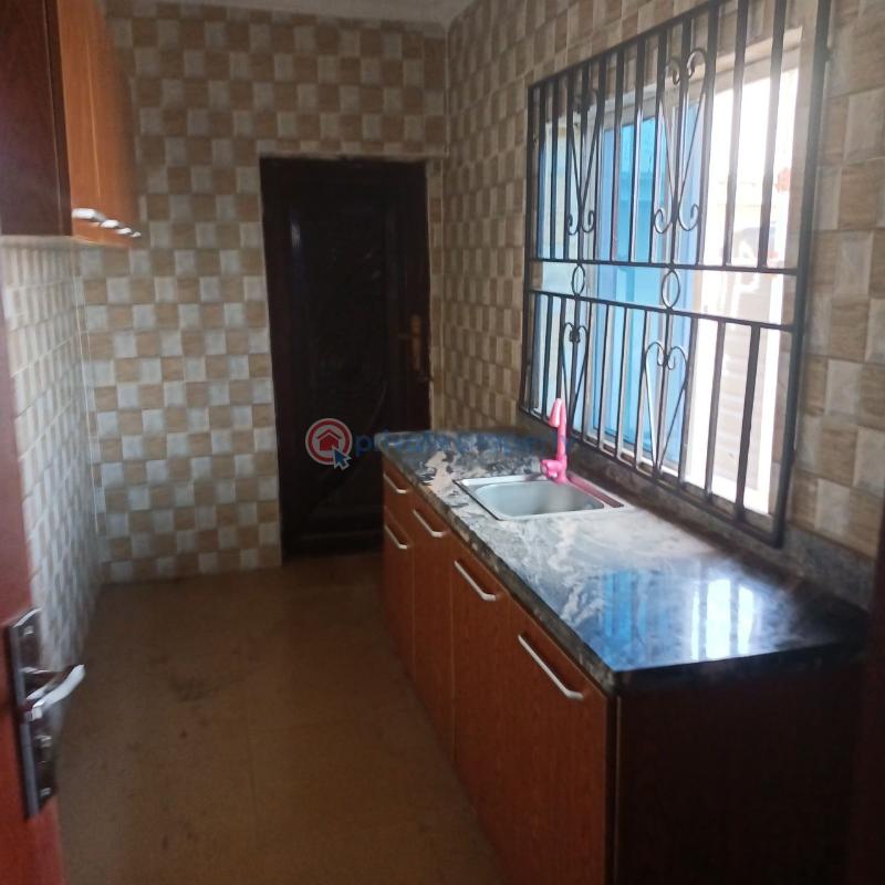 3 bedroom Block Of Flats For Rent Olusoji Avenue, Oluyole Extension Akala Express Ibadan Oyo - 4