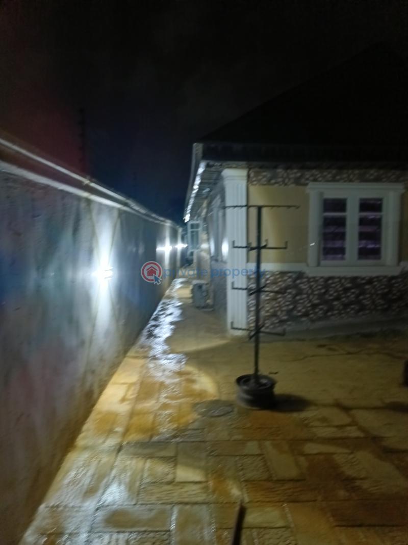 3 bedroom Self Contain For Sale Oreta Igbogbo Ikorodu Lagos - 22