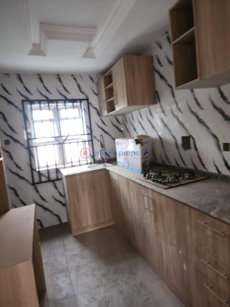 3 bedroom flat at the back of foodco akala express - 2 3 bedroom Block Of Flats For Rent Foodco Area, Akala Express Akala Express Ibadan Oyo - 2