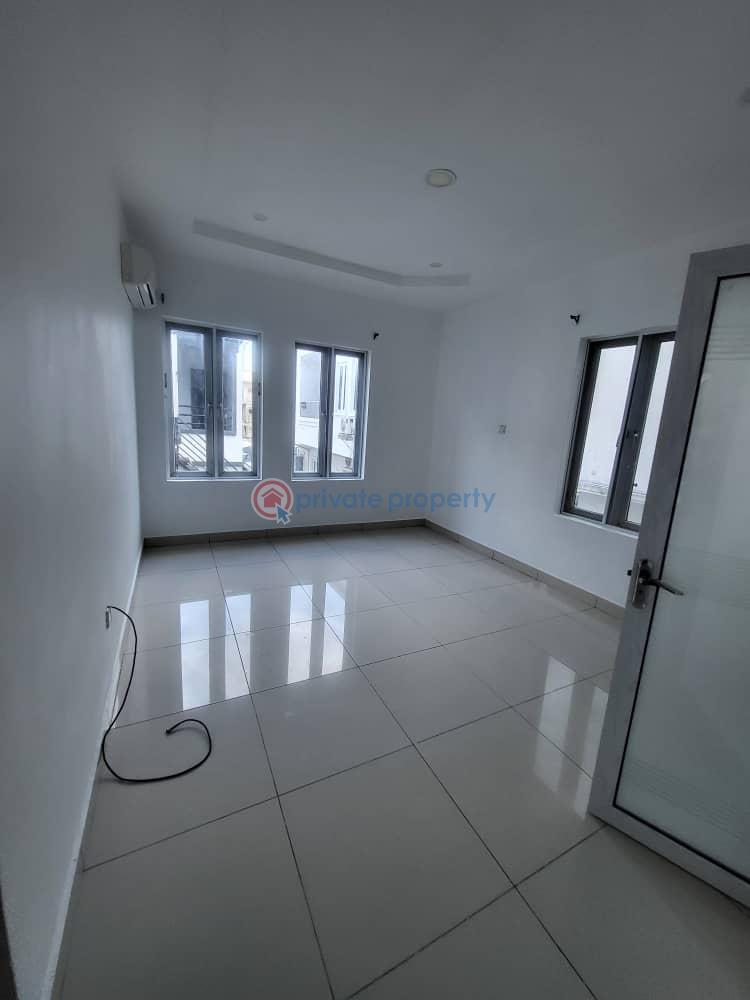 3 bedroom Block Of Flats For Sale Orchid Road Oral Estate Lekki Lagos - 8