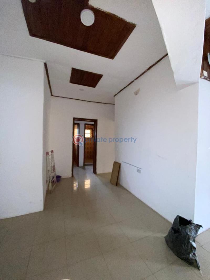 House For Rent At Kolapo Ishola Gra. Ibadan Oyo - 1
