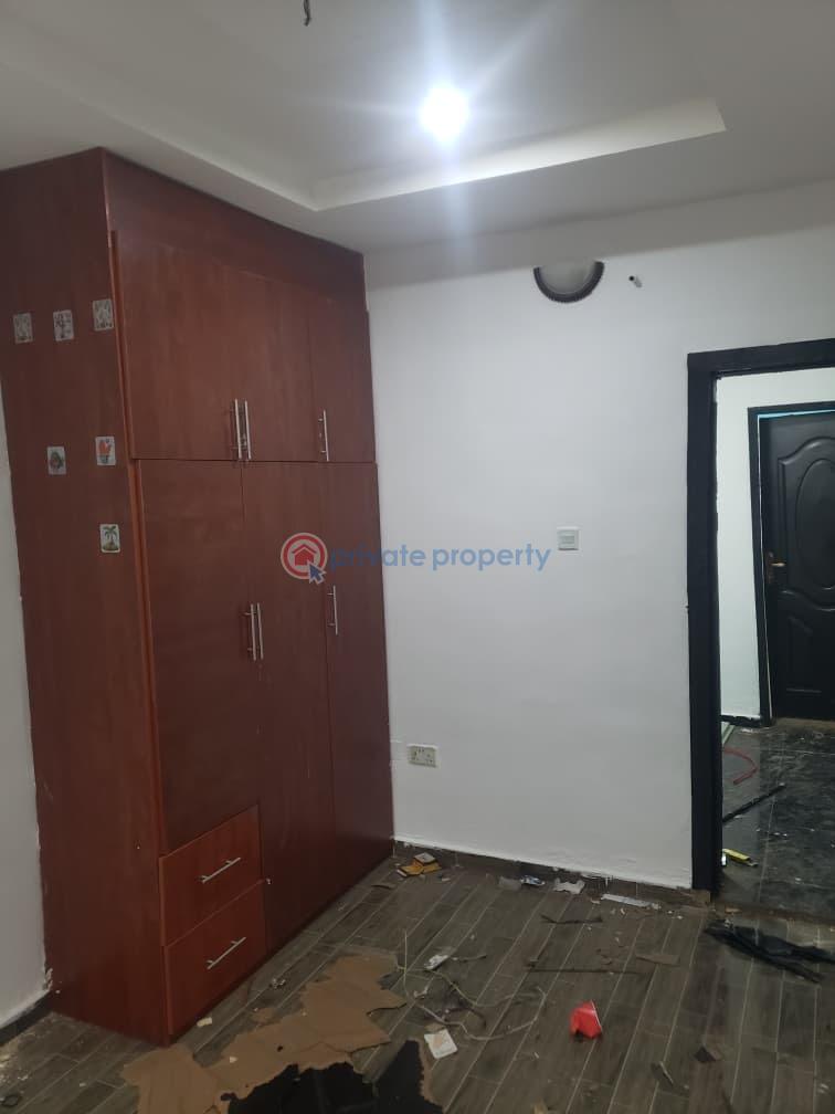 3 bedroom Block Of Flats For Rent Behind Mardie Grazz Lounge, Akala Express Ibadan Oyo - 2