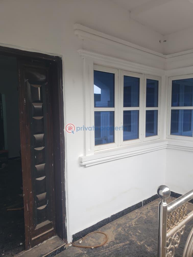 3 bedroom Block Of Flats For Rent Behind Mardie Grazz Lounge, Akala Express Ibadan Oyo - 3