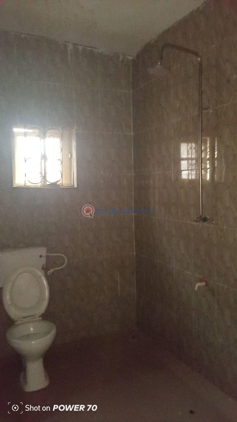 3 bedroom Block Of Flats For Rent Agura Gberigbe Gberigbe Ikorodu Lagos - 9
