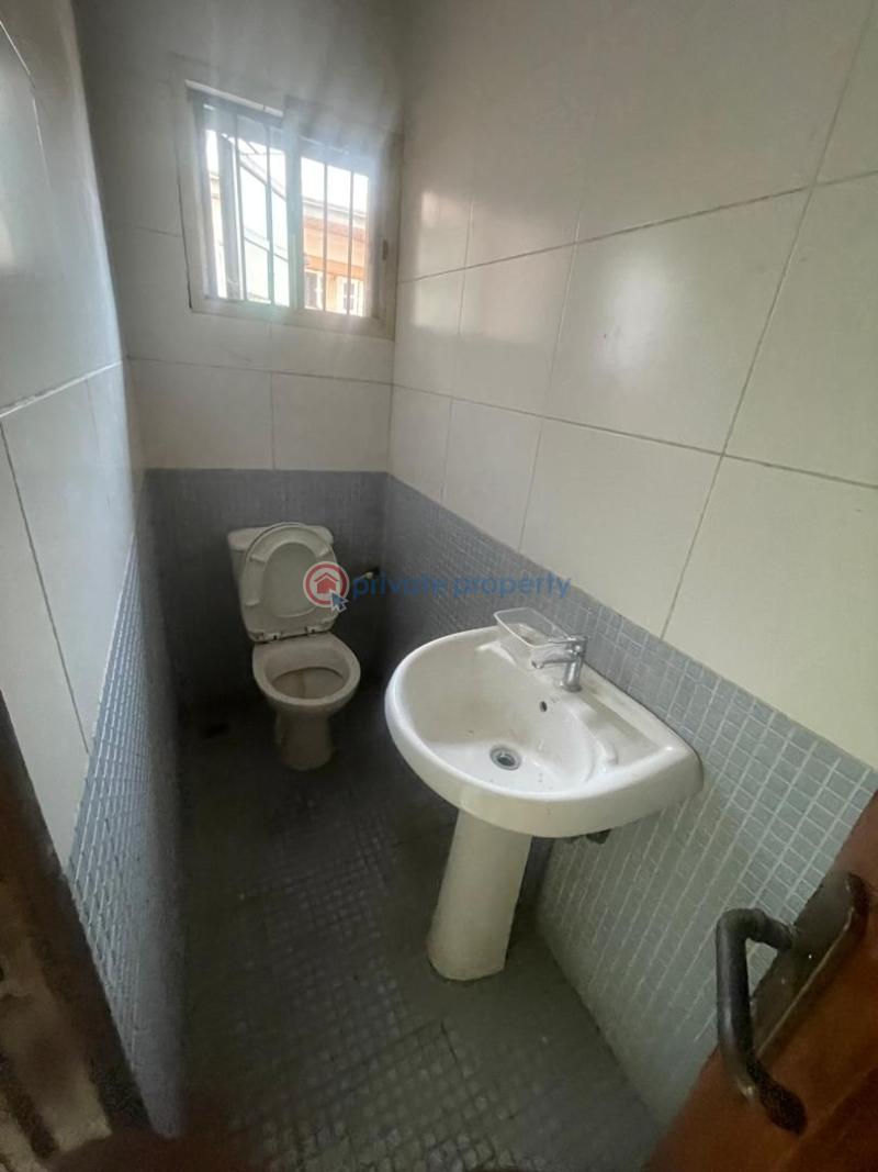 3 bedroom Block Of Flats For Rent Berger Magodo GRA Phase 1 Ojodu Lagos - 10