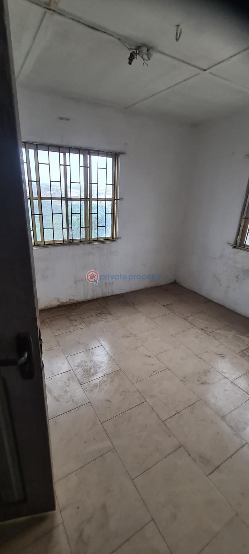 3 bedroom Block Of Flats For Rent Abiodun Berger Ojodu Lagos - 6