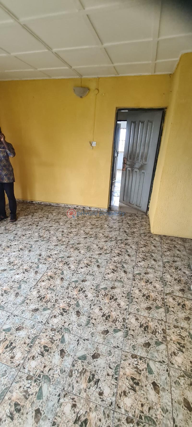 3 bedroom Block Of Flats For Rent Abiodun Berger Ojodu Lagos - 4