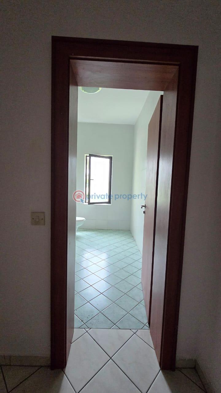 3 bedroom Block Of Flats For Rent Ikoyi Lagos. Old Ikoyi Lagos - 3