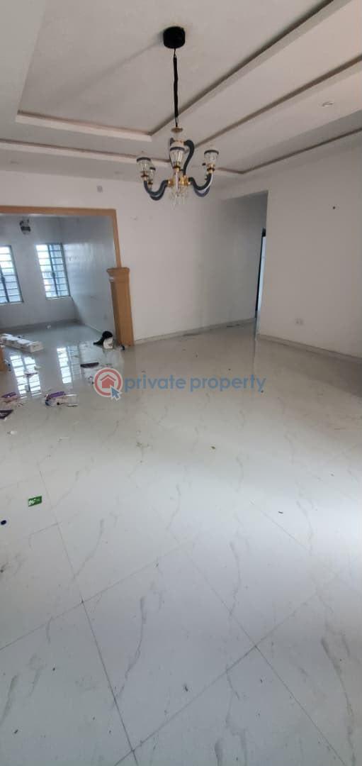 House For Rent At Ayilara Street, Off Sharp Corner, Oluyole Extension, Ibadan Ibadan Oyo - 2
