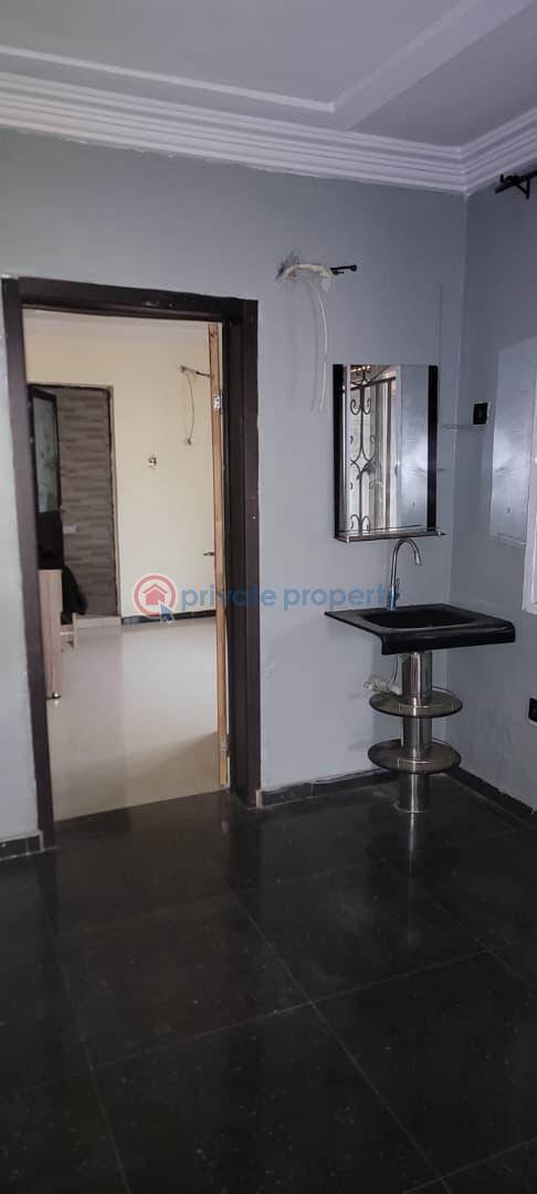3 bedroom Block Of Flats For Rent Akoto , Elebu, Akala Express, Ibadan Akala Express Ibadan Oyo - 1