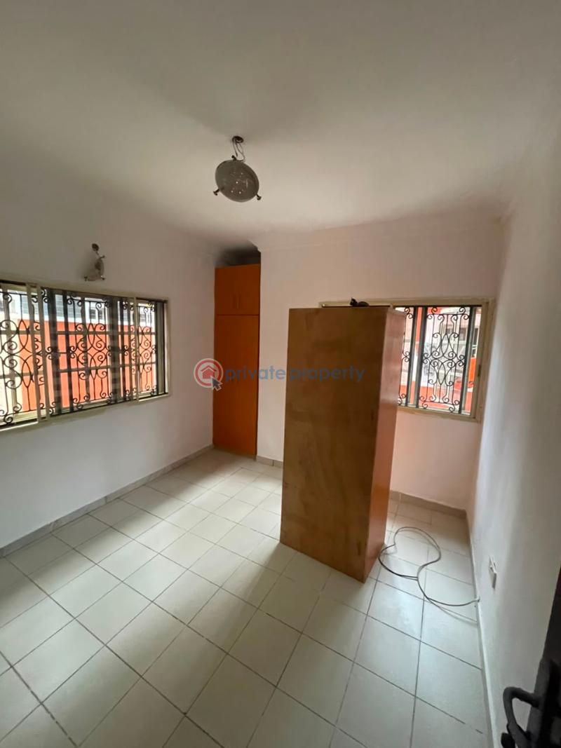 3 bedroom Block Of Flats For Rent Magodo Gra Phase 1 Magodo Kosofe/Ikosi Lagos - 3