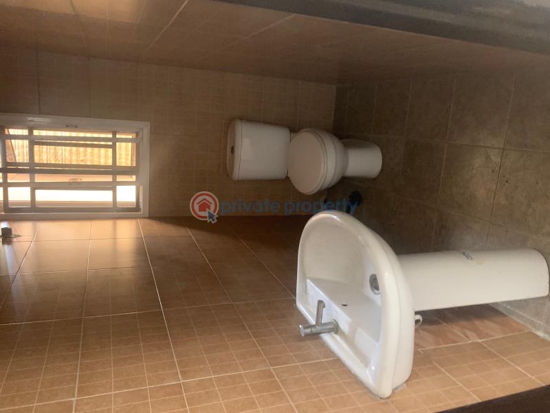 3 bedroom flat - 8 3 bedroom Block Of Flats For Rent Rahman Adeboyejo Estate Lekki Phase 1 Lagos - 8