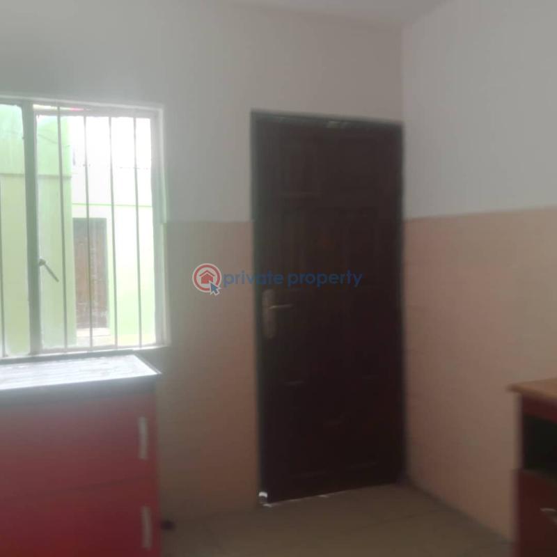 For rent 3 bedroom Flat & Apartment Bisi Oladipo Street, Aviation